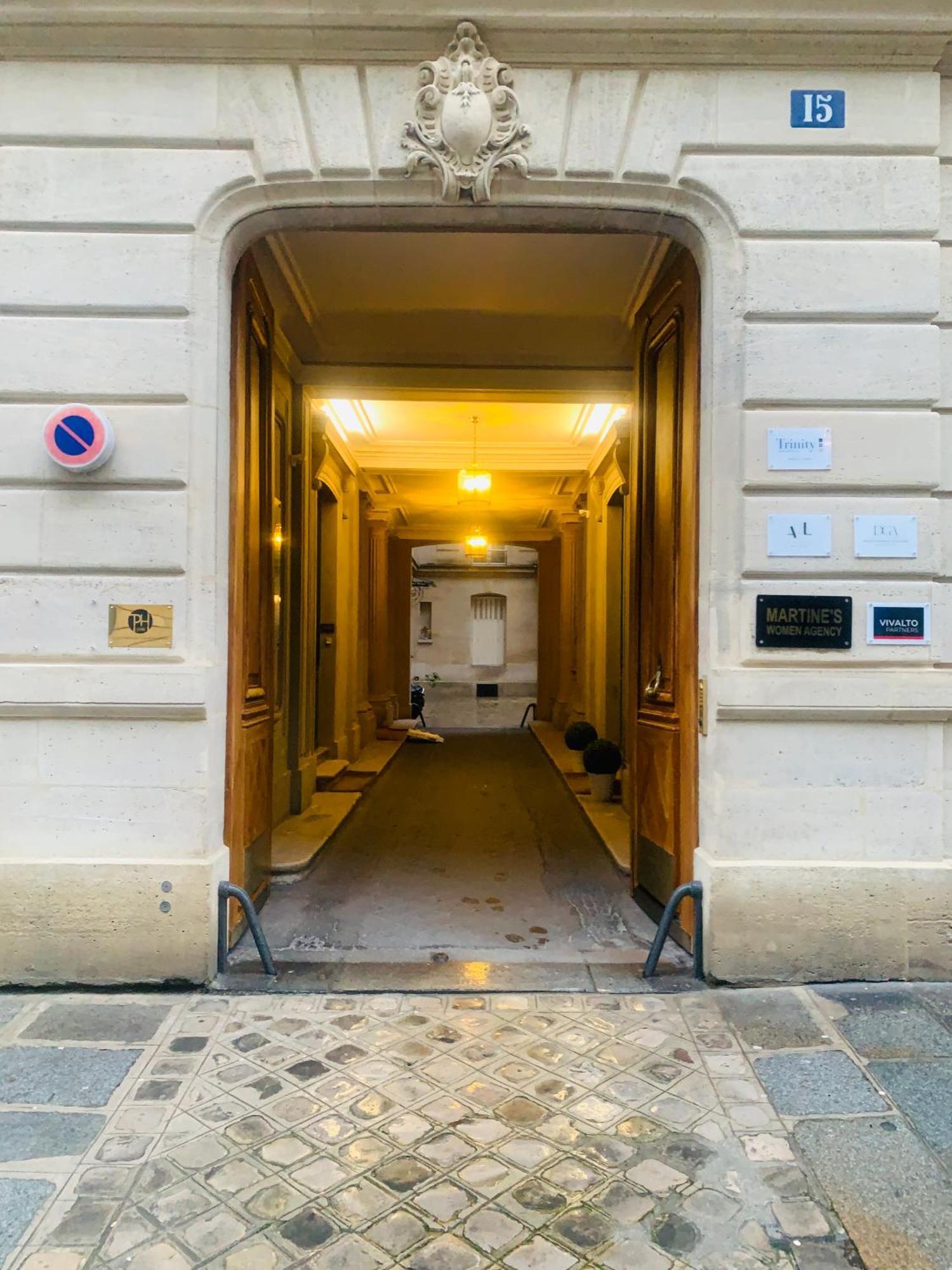2 Bedrooms - Paris Centre - Champs Elysees المظهر الخارجي الصورة
